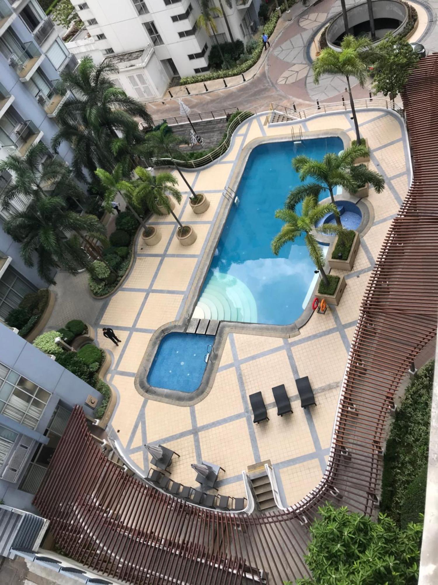 Condo 1 Palm Tree Across Naia T3 Pasay Exterior photo